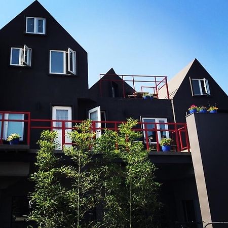 Отель I House Chinchin Сеул Экстерьер фото