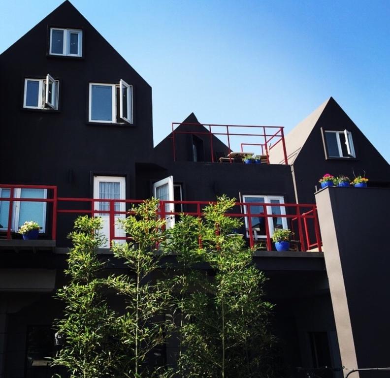 Отель I House Chinchin Сеул Экстерьер фото