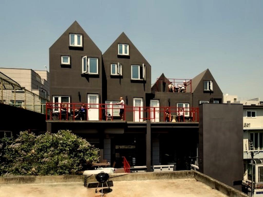 Отель I House Chinchin Сеул Экстерьер фото
