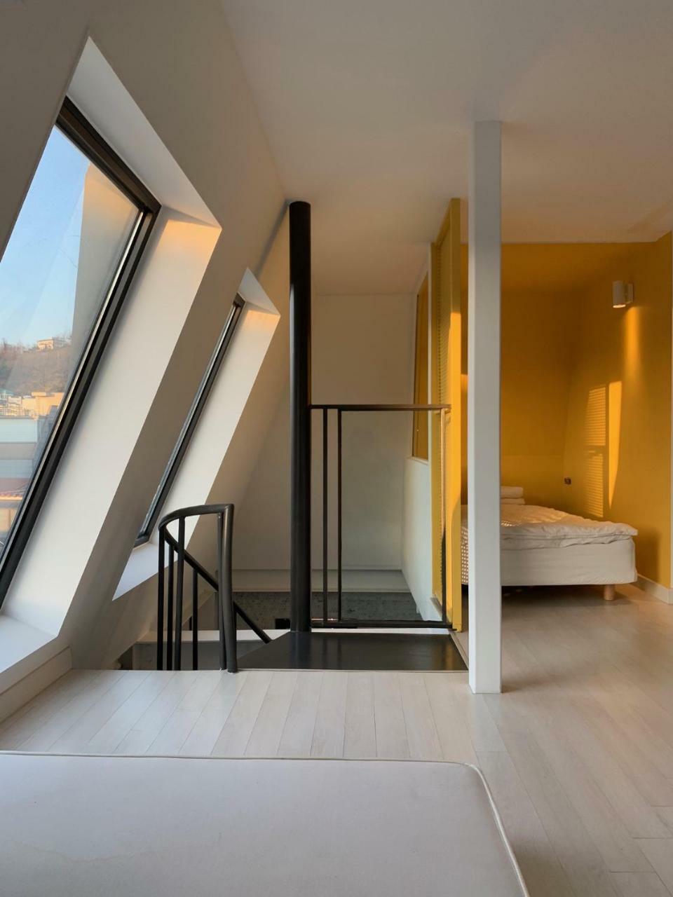 Отель I House Chinchin Сеул Экстерьер фото